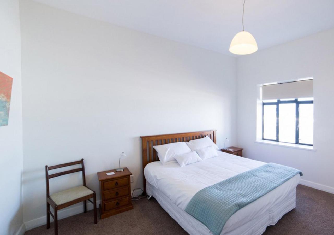 The Hydro Esplanade Apartments Dunedin Room photo